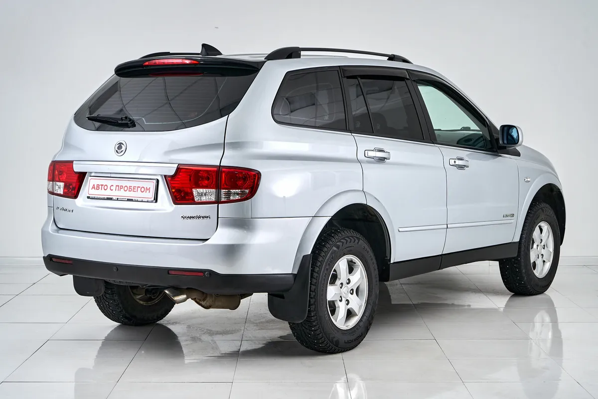 SsangYong Kyron I Рестайлинг — фото 5