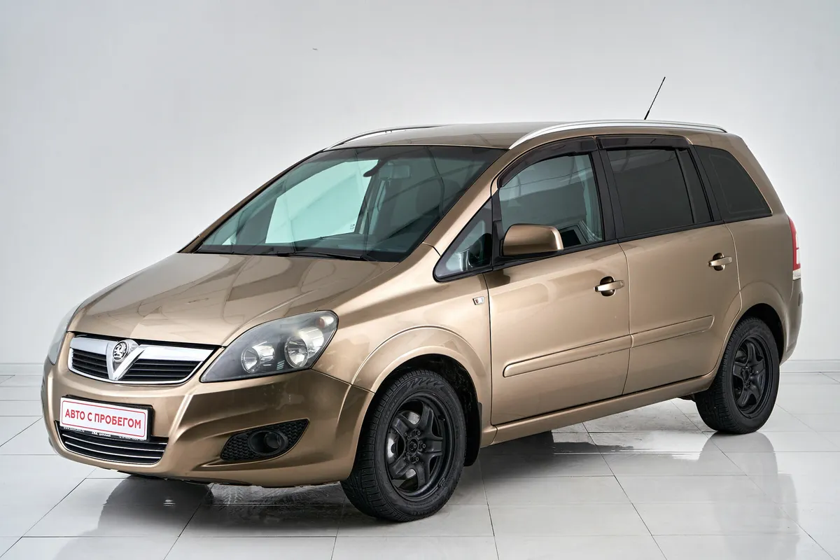 Opel Zafira B Рестайлинг