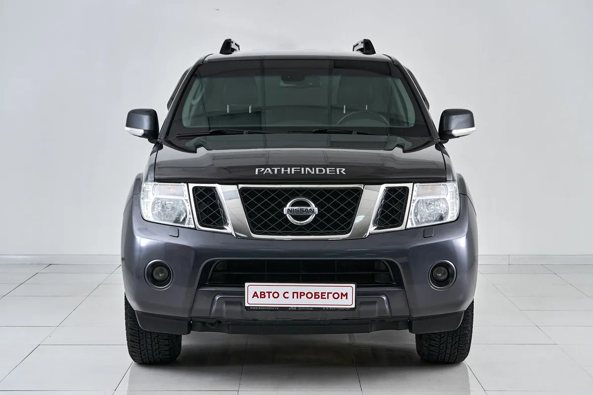 Nissan Pathfinder III Рестайлинг · LE — фото 2