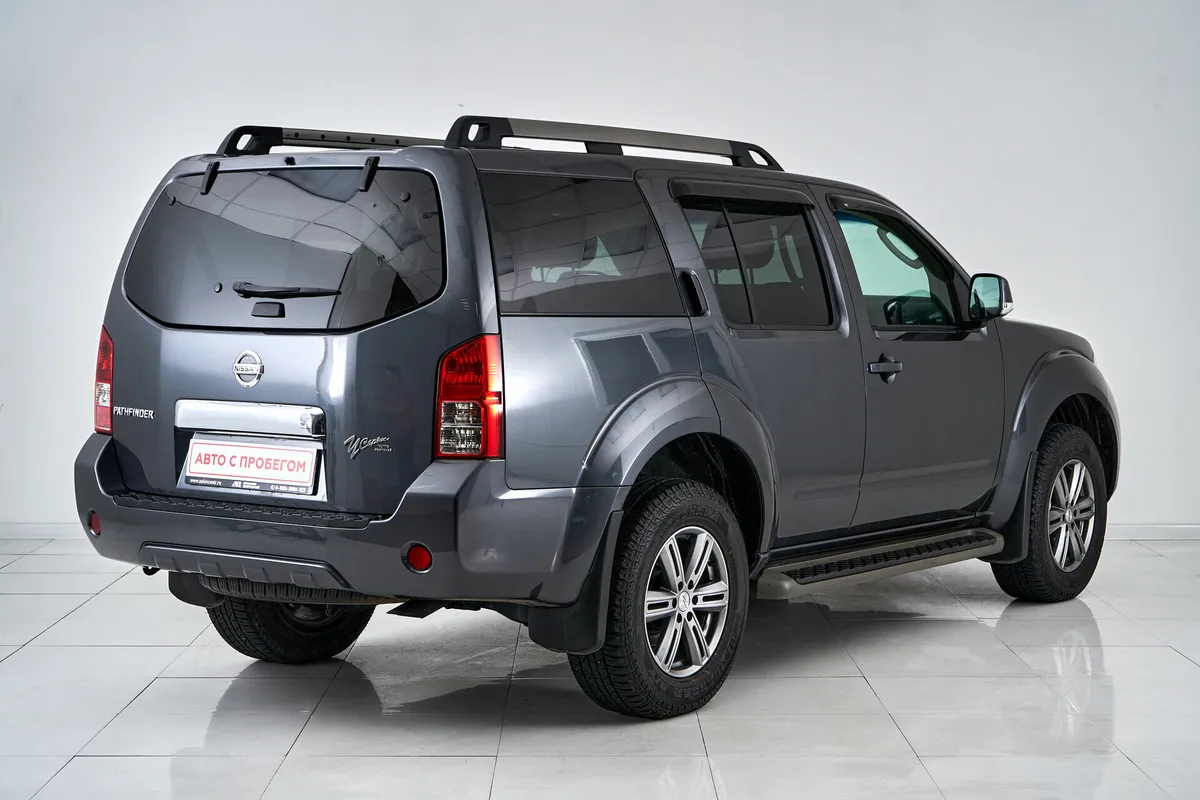 Nissan Pathfinder III Рестайлинг · LE — фото 5