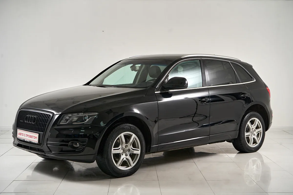 Audi Q5 I (8R) · Базовая