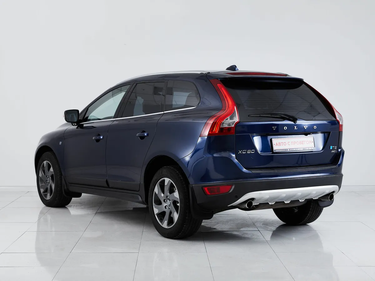 Volvo XC60 I · R-design — фото 5