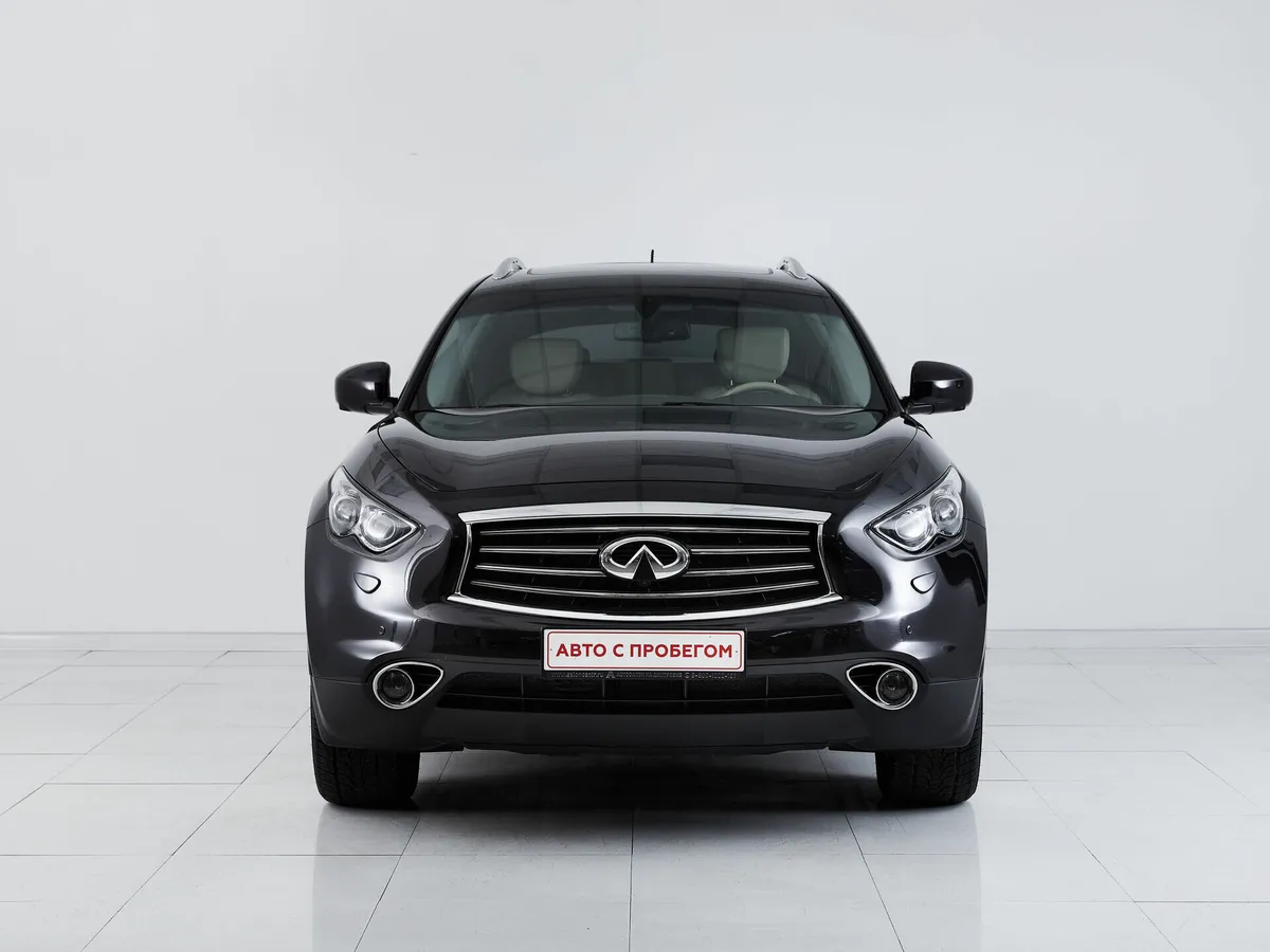 Infiniti QX70 I · Design — фото 2