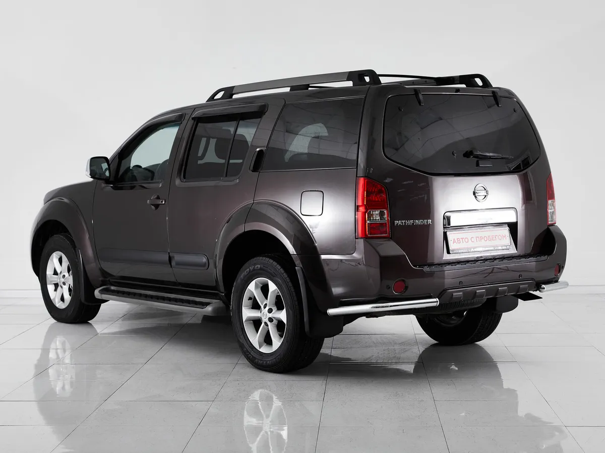 Nissan Pathfinder III Рестайлинг · SE (CC-JE) — фото 4