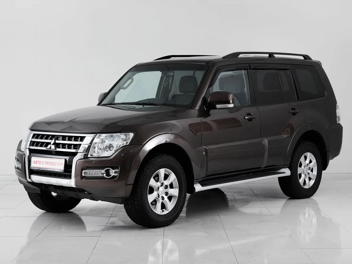 Mitsubishi Pajero IV Рестайлинг 2 · Instyle