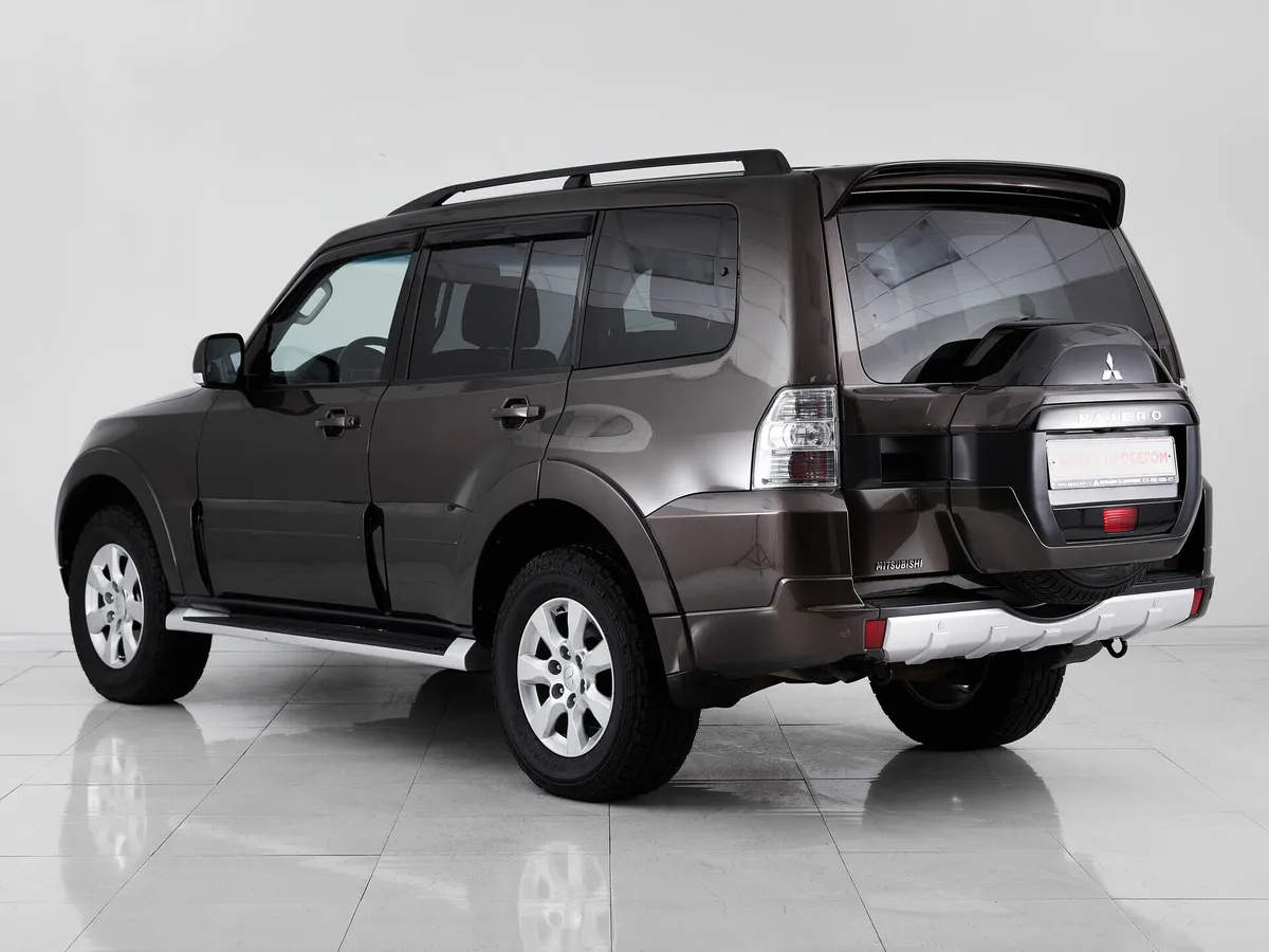 Mitsubishi Pajero IV Рестайлинг 2 · Instyle — фото 5