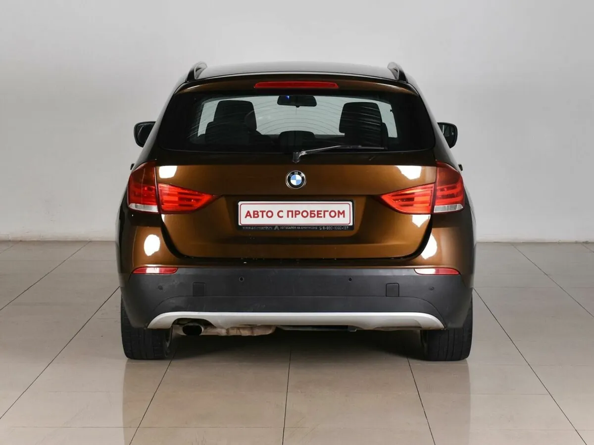 BMW X1 I (E84) — фото 5