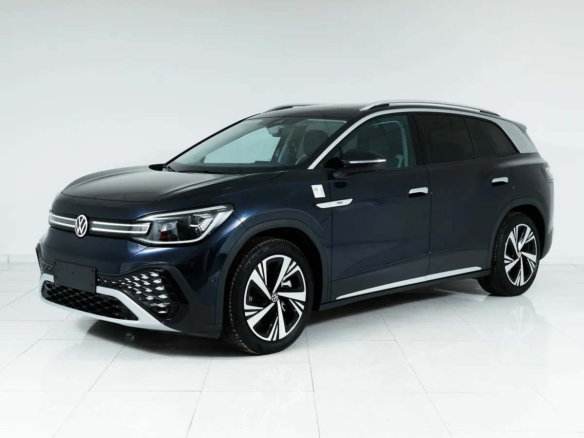 Volkswagen ID.6 I · Pro