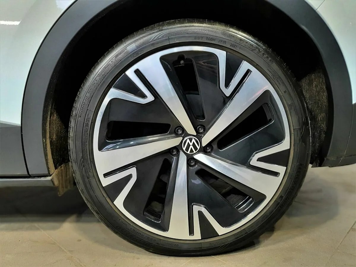Volkswagen ID.4 I — фото 5