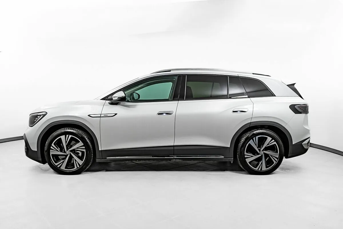Volkswagen ID.6 I · Pure + — фото 3