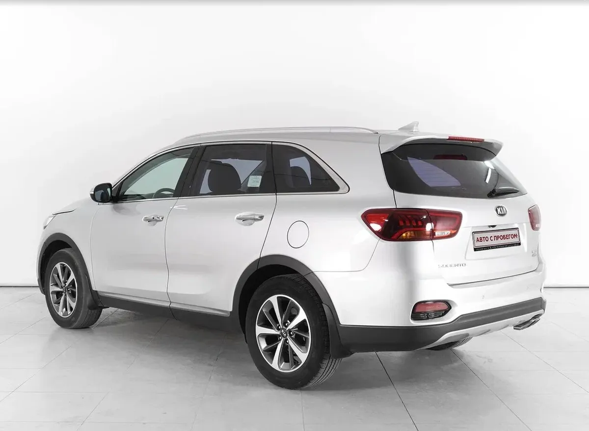 Kia Sorento II Рестайлинг · New Luxe (2015) — фото 2