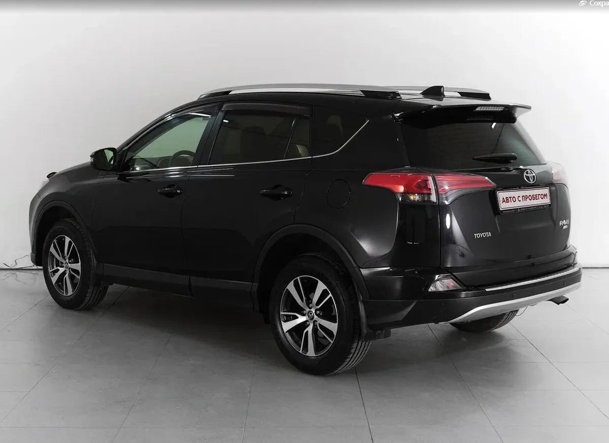 Toyota RAV4 IV (XA40) Рестайлинг · Exclusive — фото 2