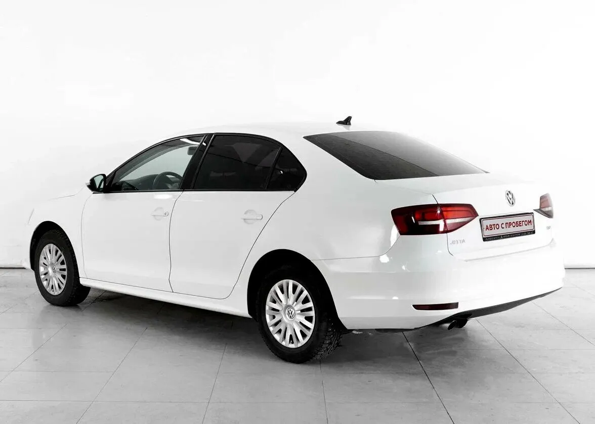 Volkswagen Jetta VI Рестайлинг · Life — фото 2