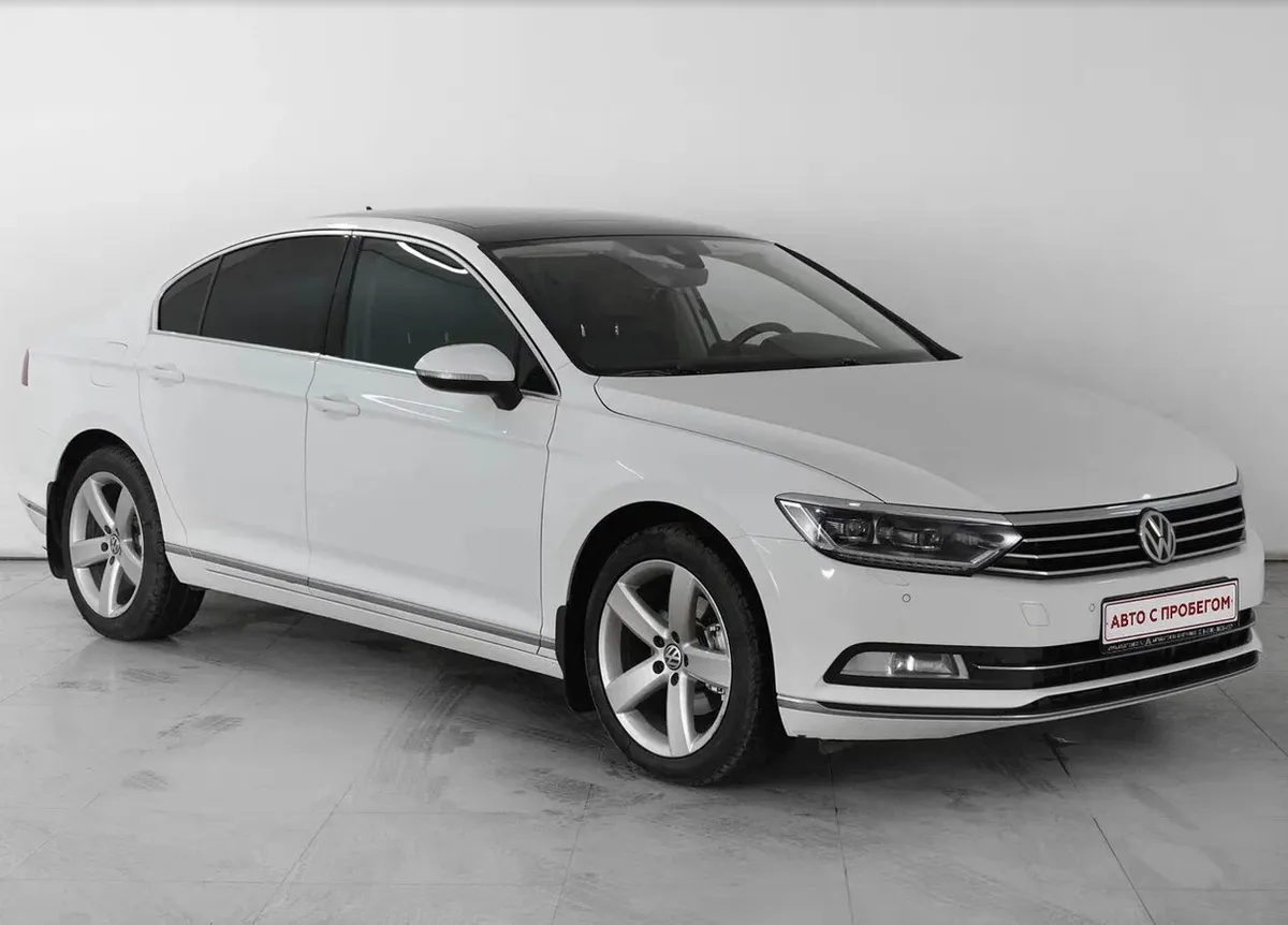Volkswagen Passat B8 · Highline