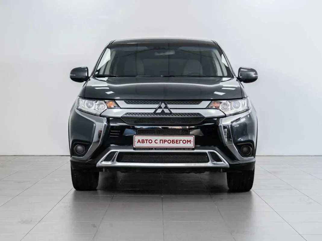 Mitsubishi Outlander III Рестайлинг 3 · Invite — фото 3