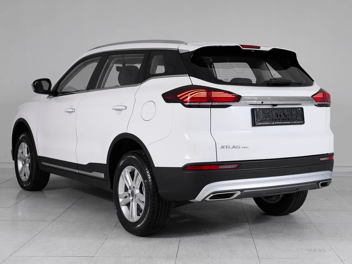 Geely Atlas Pro I · Comfort — фото 4