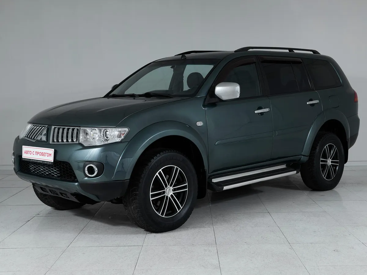 Mitsubishi Pajero IV
