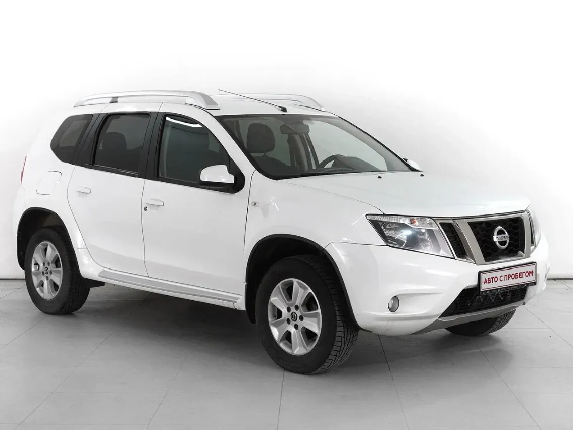 Nissan Terrano III (D10) · Elegance Plus