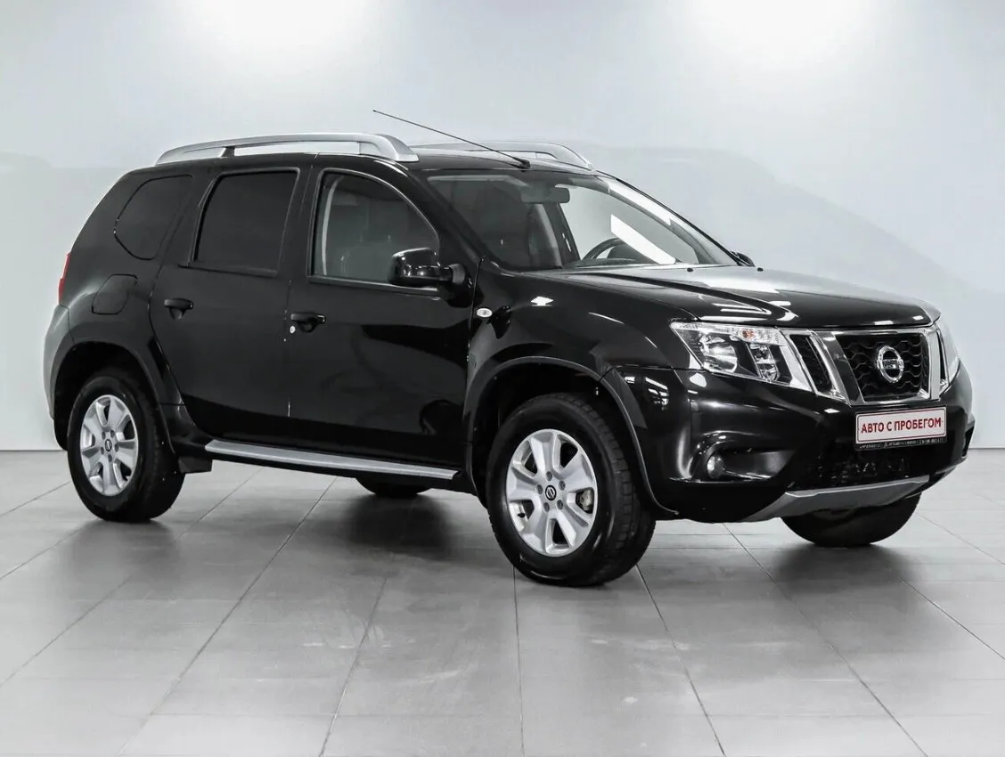Nissan Terrano III (D10) · Tekna