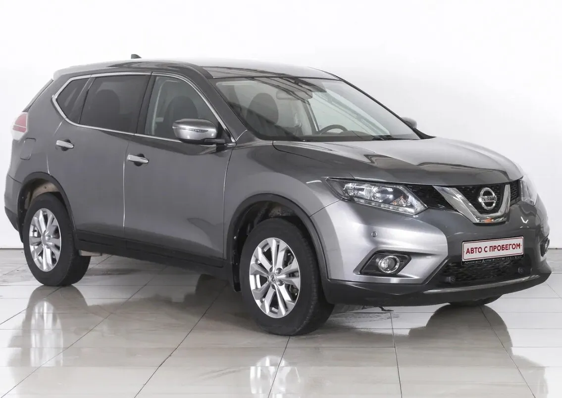 Nissan X-Trail III · SE