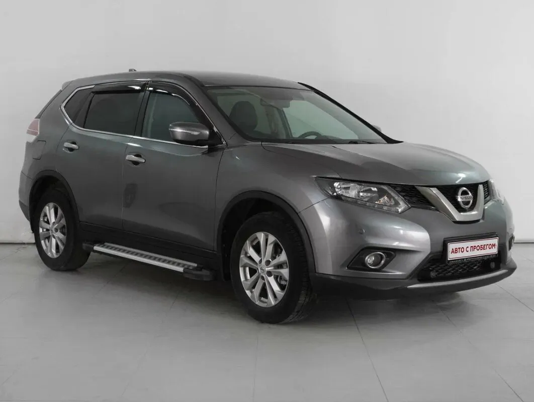 Nissan X-Trail III · SE