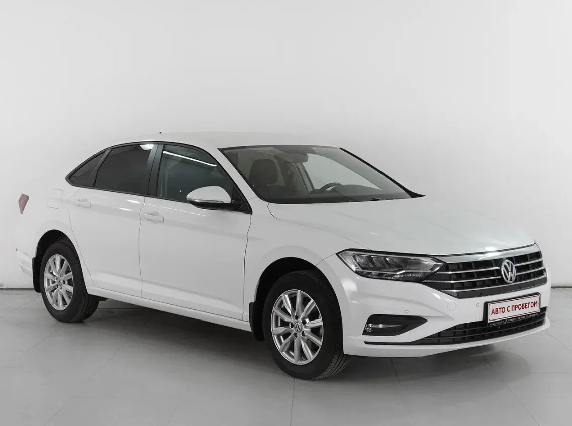 Volkswagen Jetta VII · Respect