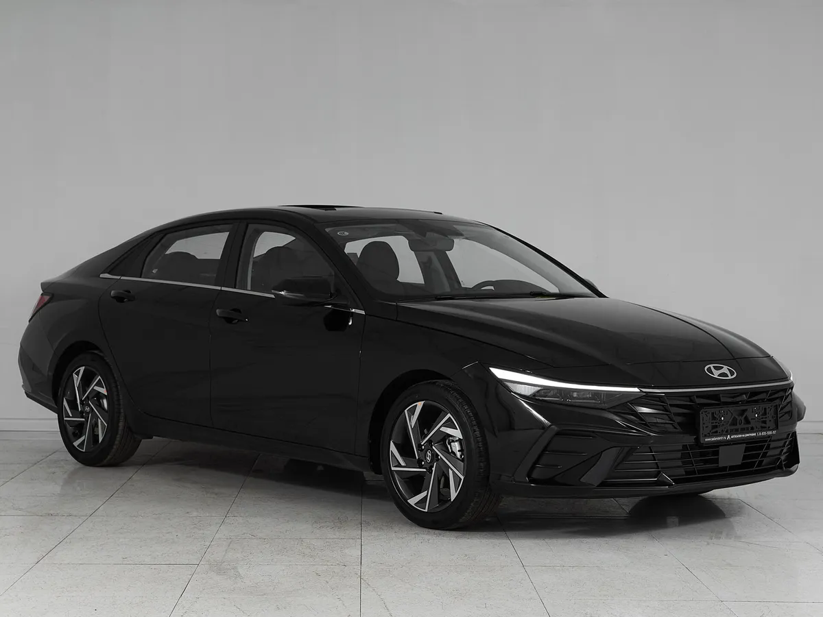 Hyundai Elantra VII (CN7) Рестайлинг · LUX — фото 3