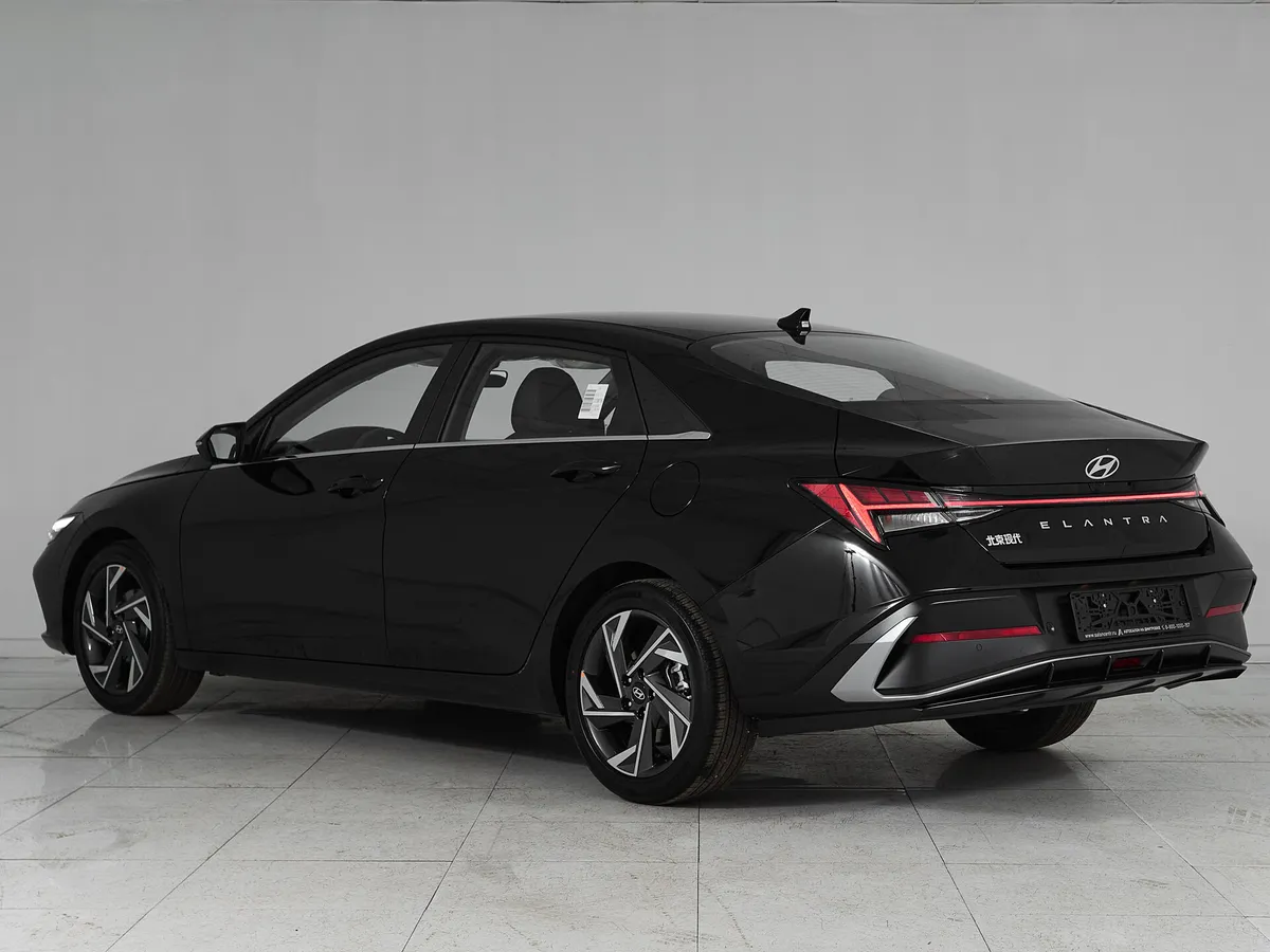 Hyundai Elantra VII (CN7) Рестайлинг · LUX — фото 4