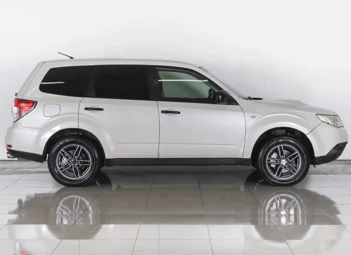 Subaru Forester III Рестайлинг — фото 5