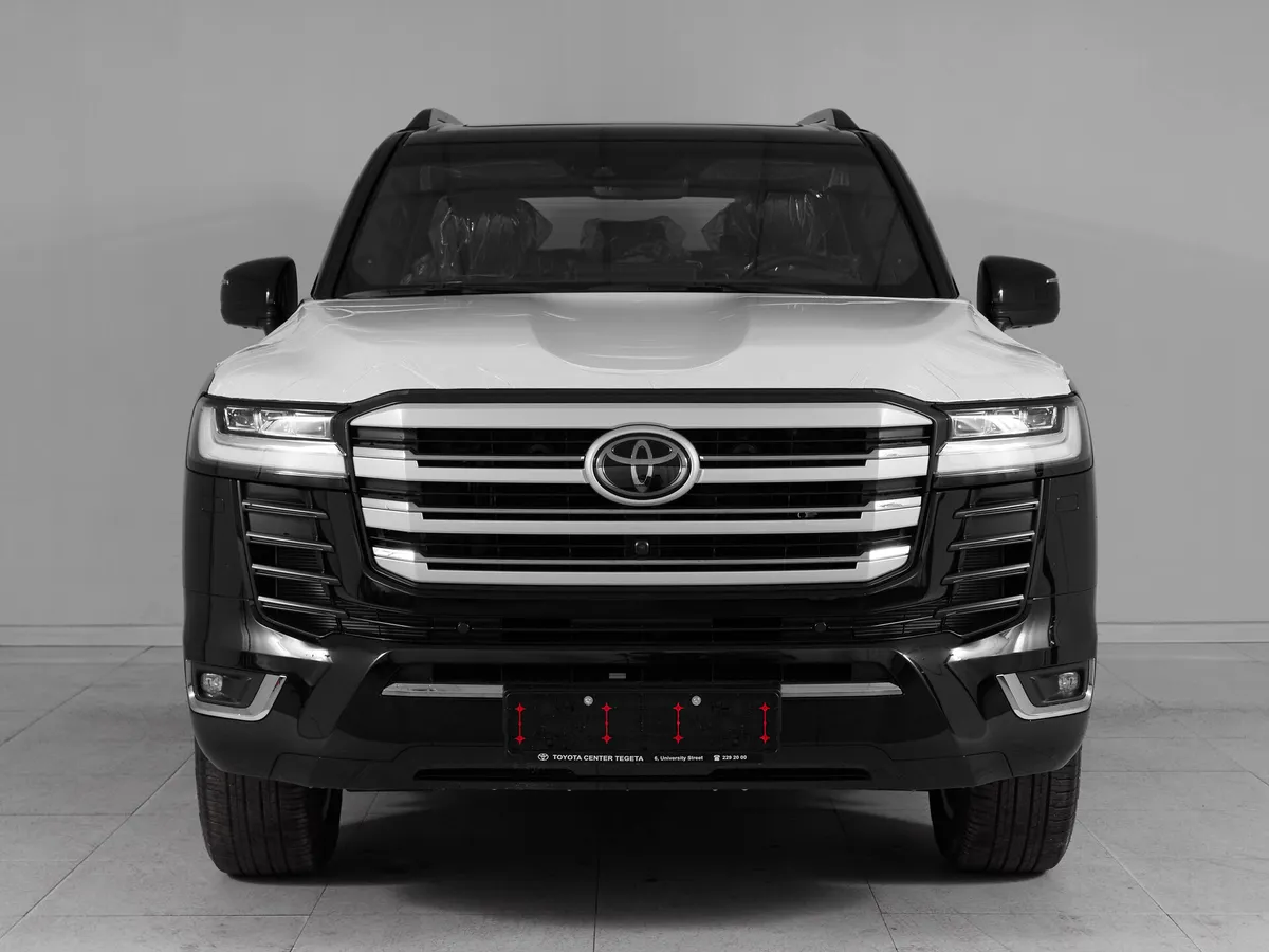Toyota Land Cruiser 300 Series — фото 2