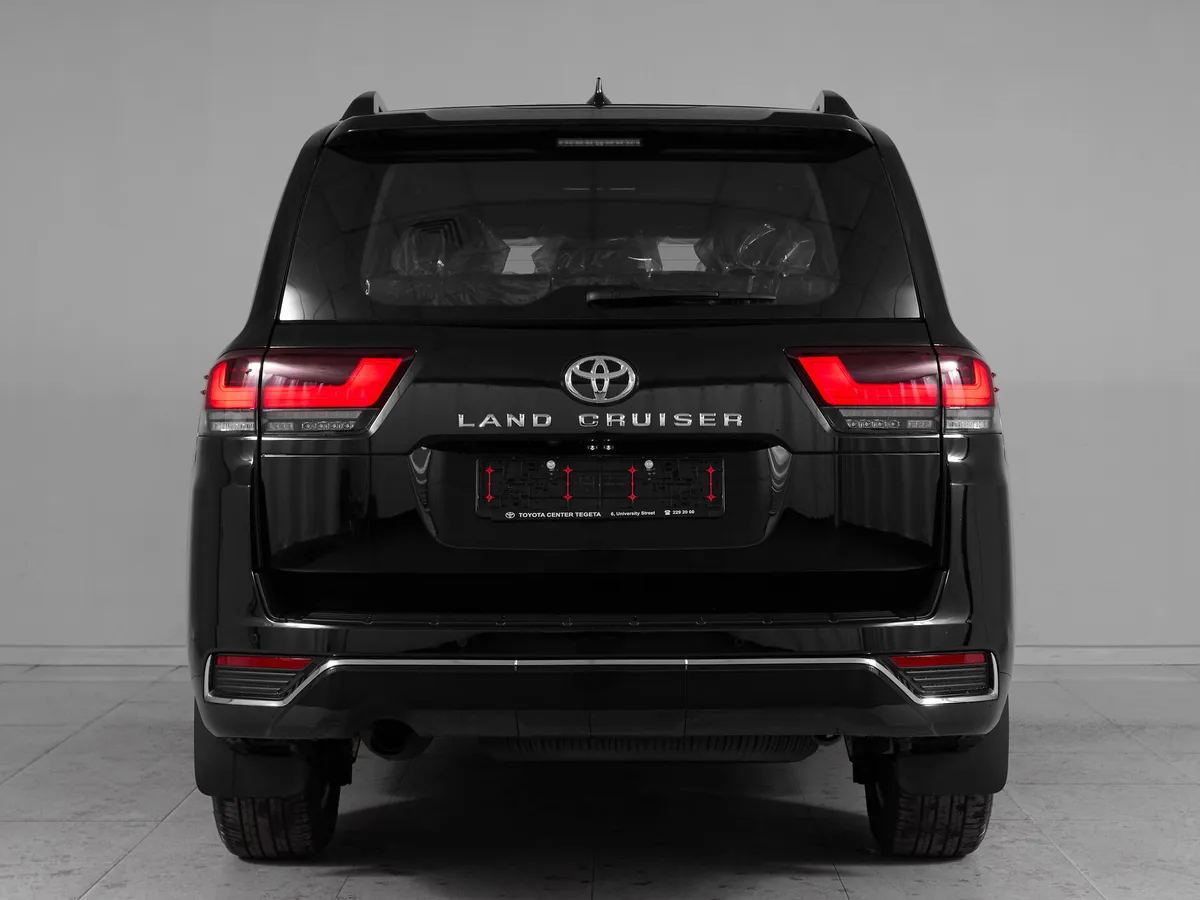 Toyota Land Cruiser 300 Series — фото 5
