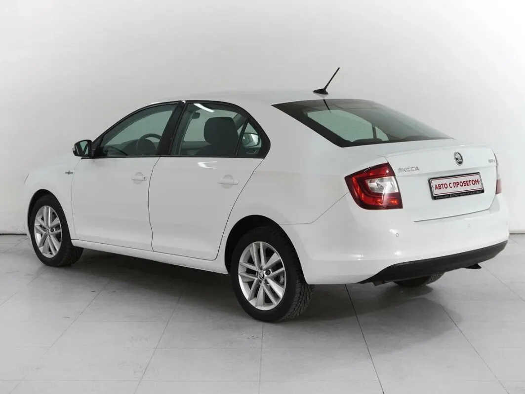 Skoda Rapid I Рестайлинг · Style — фото 2