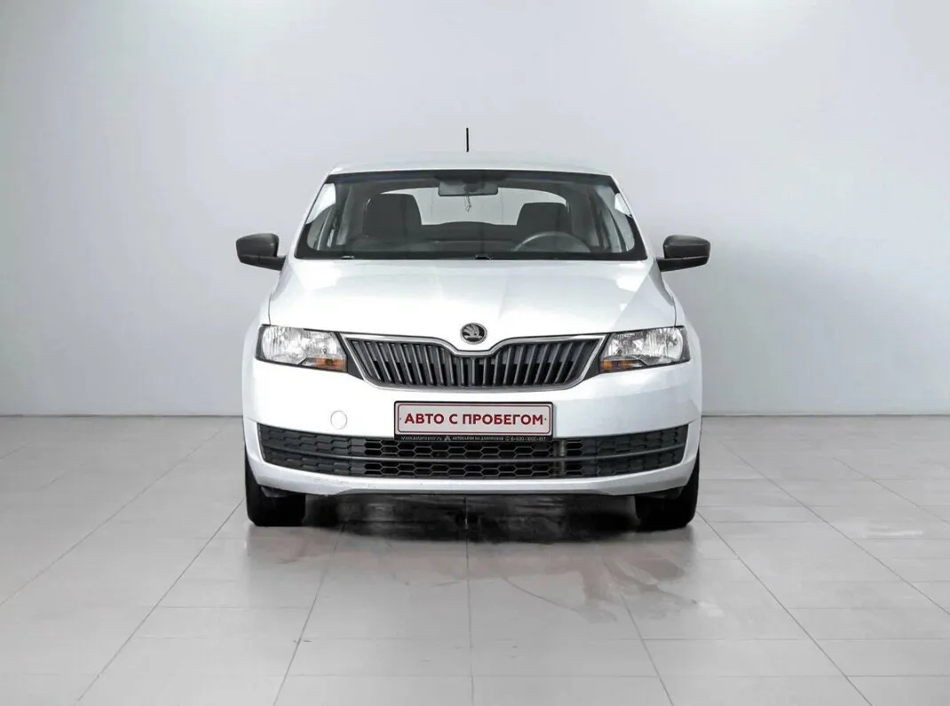 Skoda Rapid I — фото 3