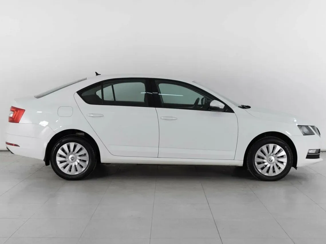 Skoda Octavia III (A7) Рестайлинг · Ambition — фото 5