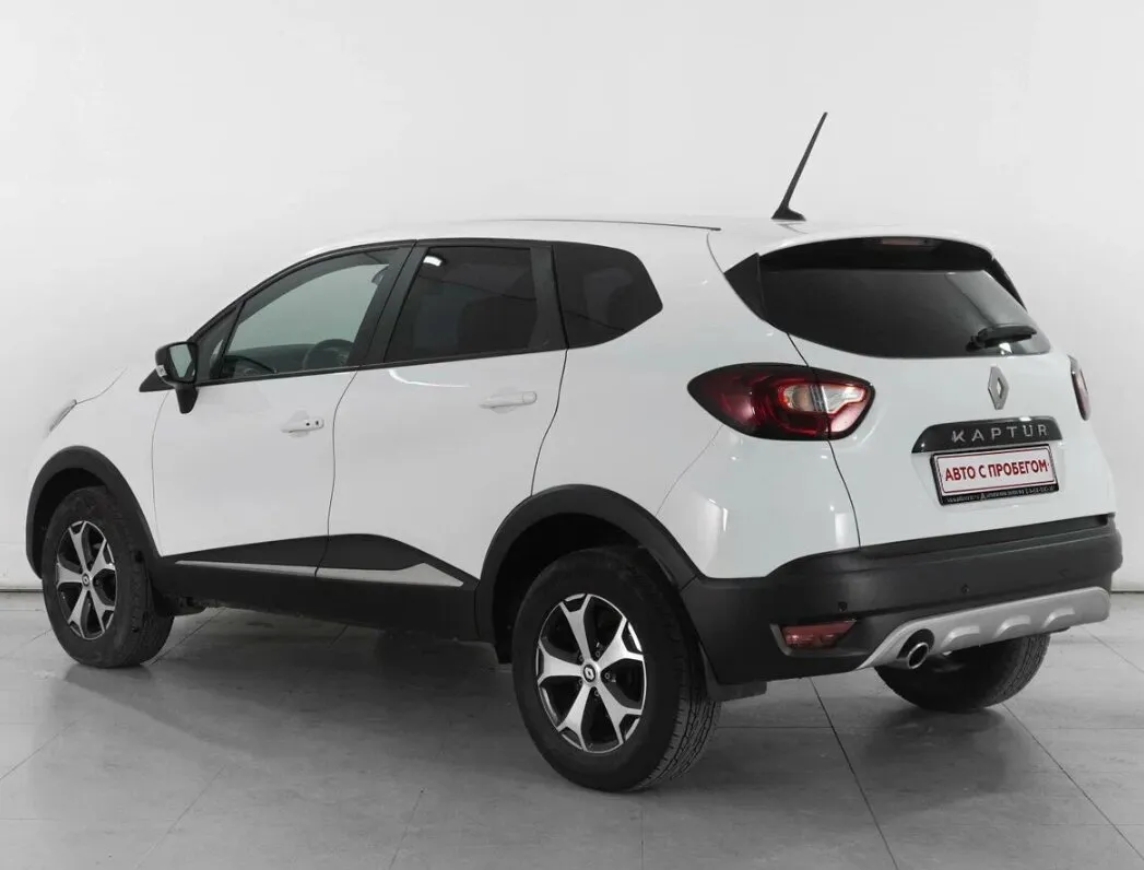Renault Kaptur I Рестайлинг · Drive — фото 2