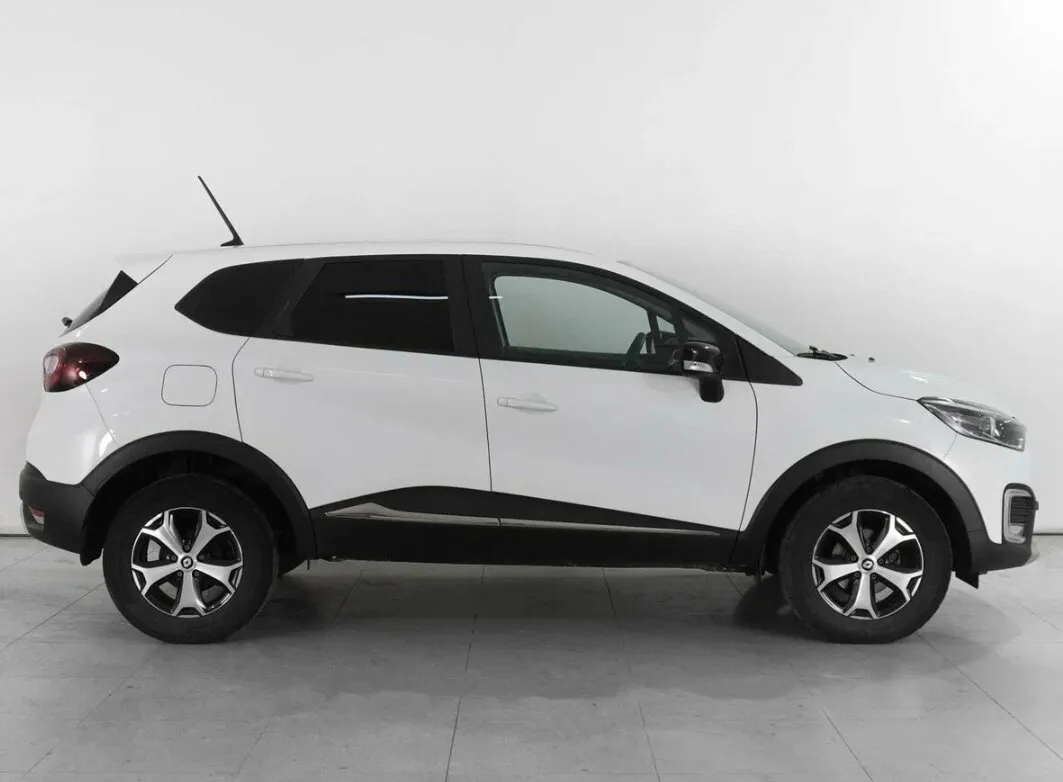 Renault Kaptur I Рестайлинг · Drive — фото 5