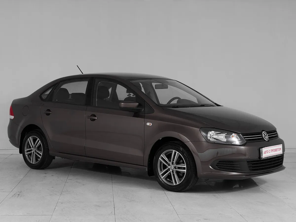 Volkswagen Polo V Рестайлинг · Highline 15-18 — фото 3