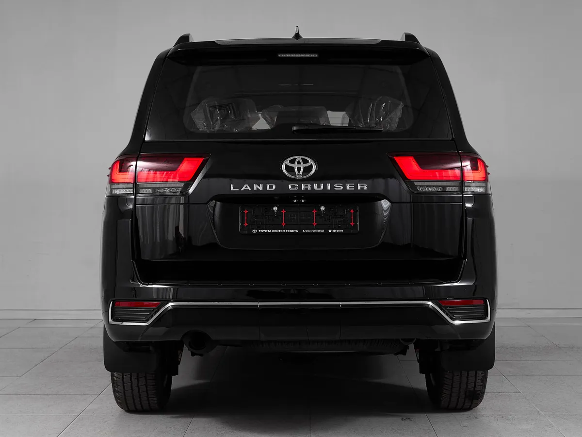 Toyota Land Cruiser 300 Series — фото 5