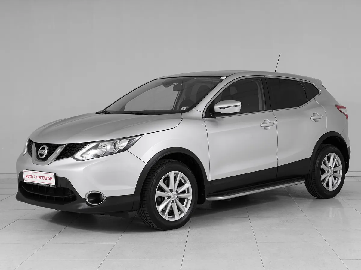 Nissan Qashqai II · XE