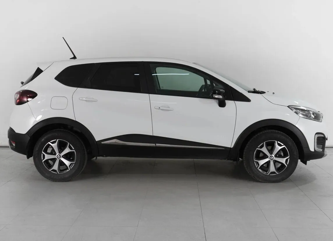 Renault Kaptur I Рестайлинг · Style — фото 5