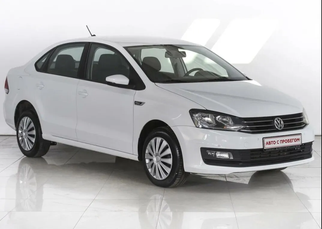 Volkswagen Polo V Рестайлинг · Comfortline