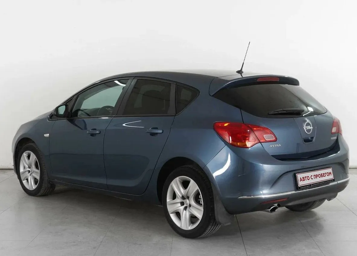 Opel Astra J Рестайлинг · Active — фото 2
