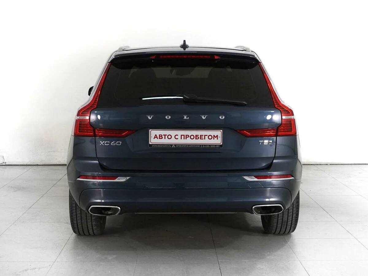 Volvo XC60 II · Momentum (MY17-20) — фото 4