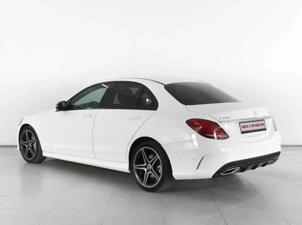 Mercedes-Benz C-Класс IV (W205) — фото 2