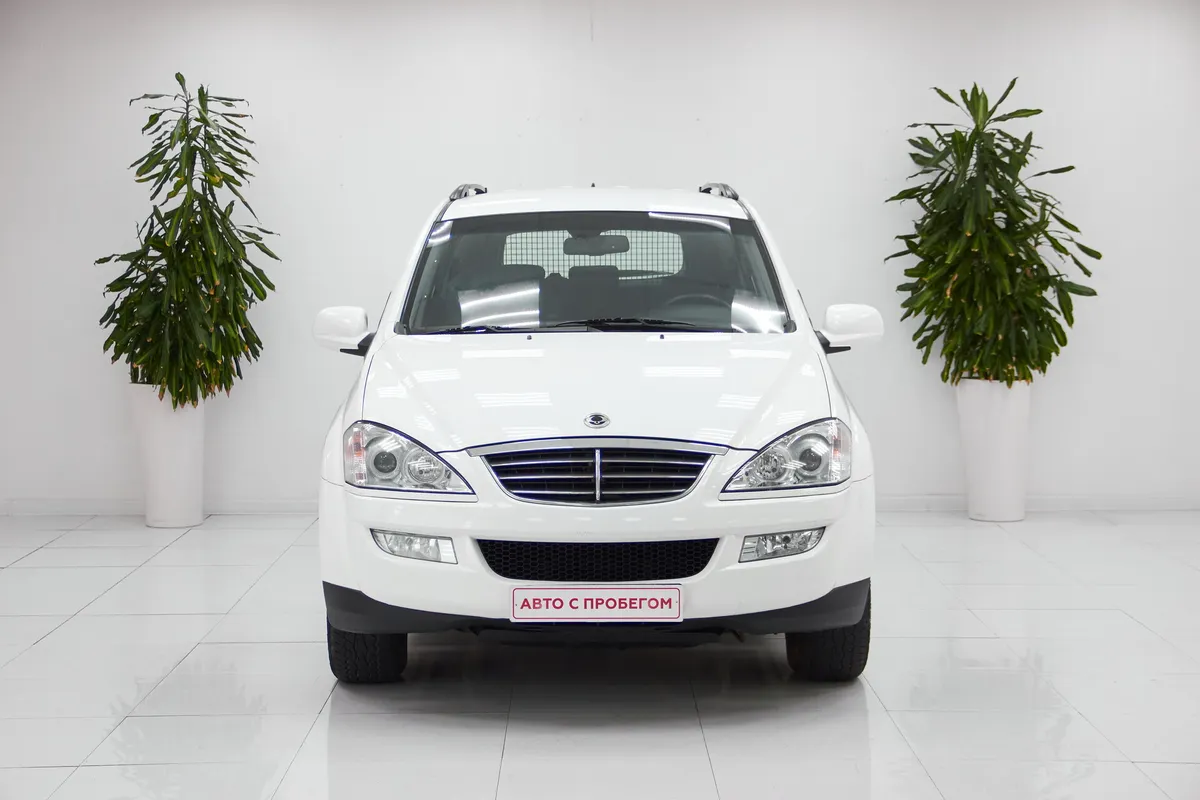 SsangYong Kyron I Рестайлинг — фото 2