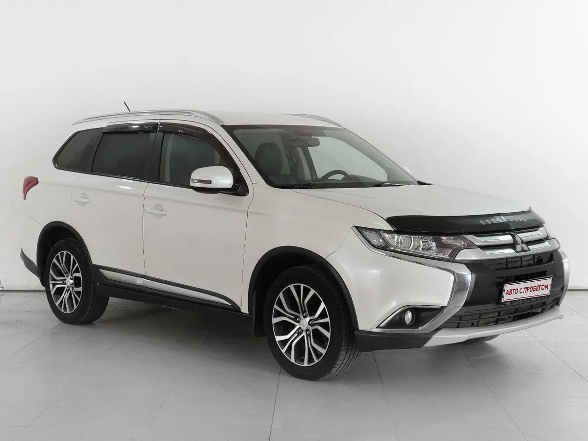 Mitsubishi Outlander III Рестайлинг 2 · Instyle 2017