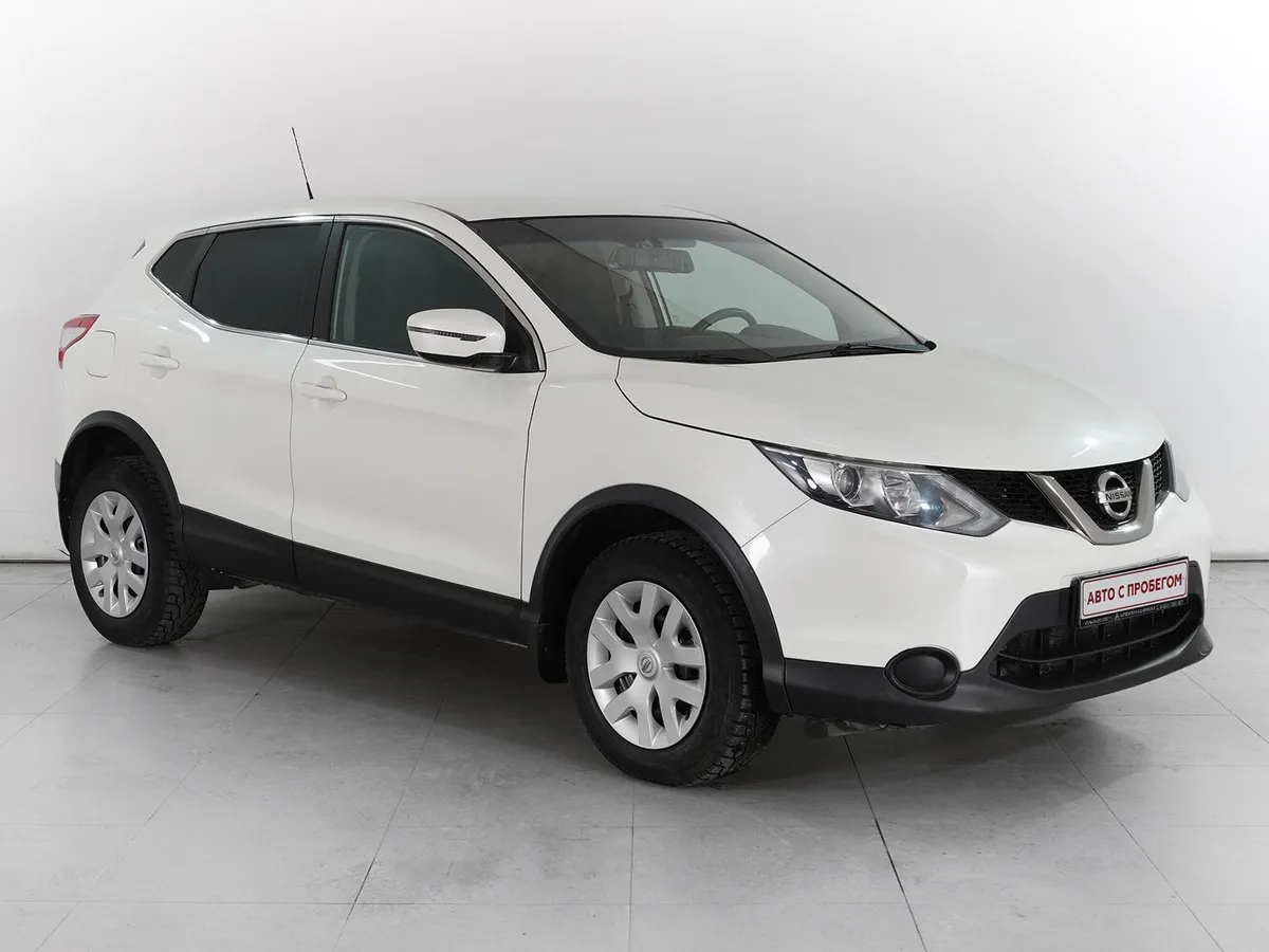Nissan Qashqai II · XE