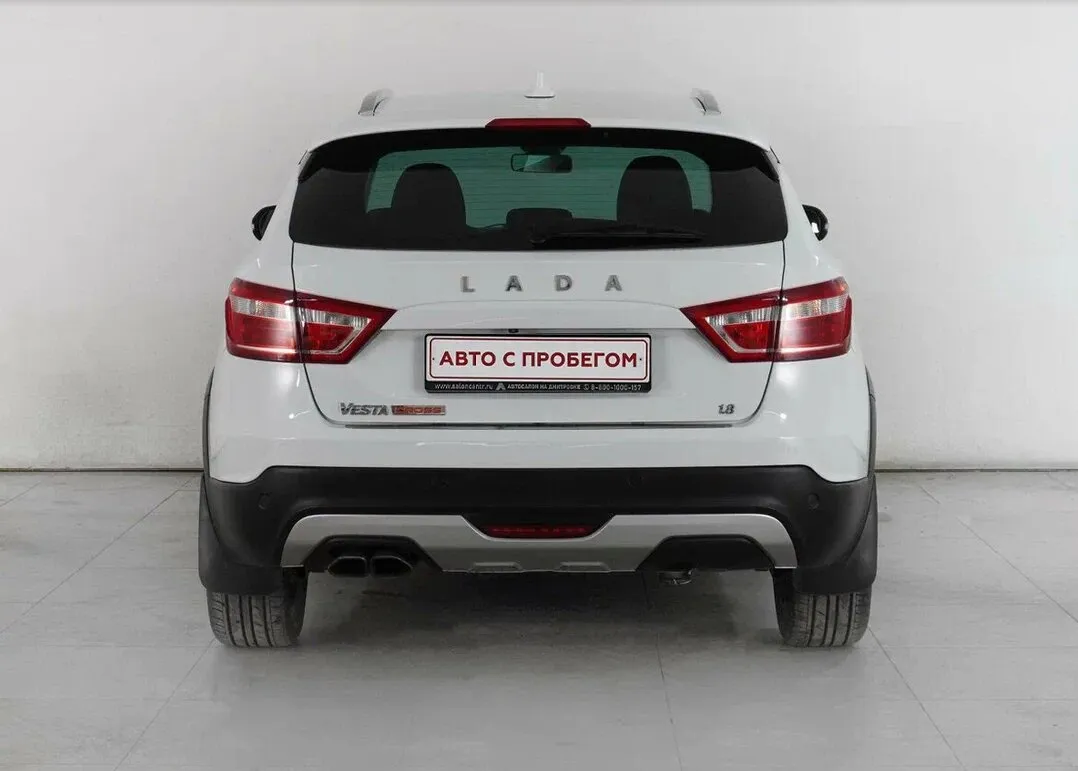 Lada (ВАЗ) Vesta I · Luxe Multimedia (2017-2019) — фото 4