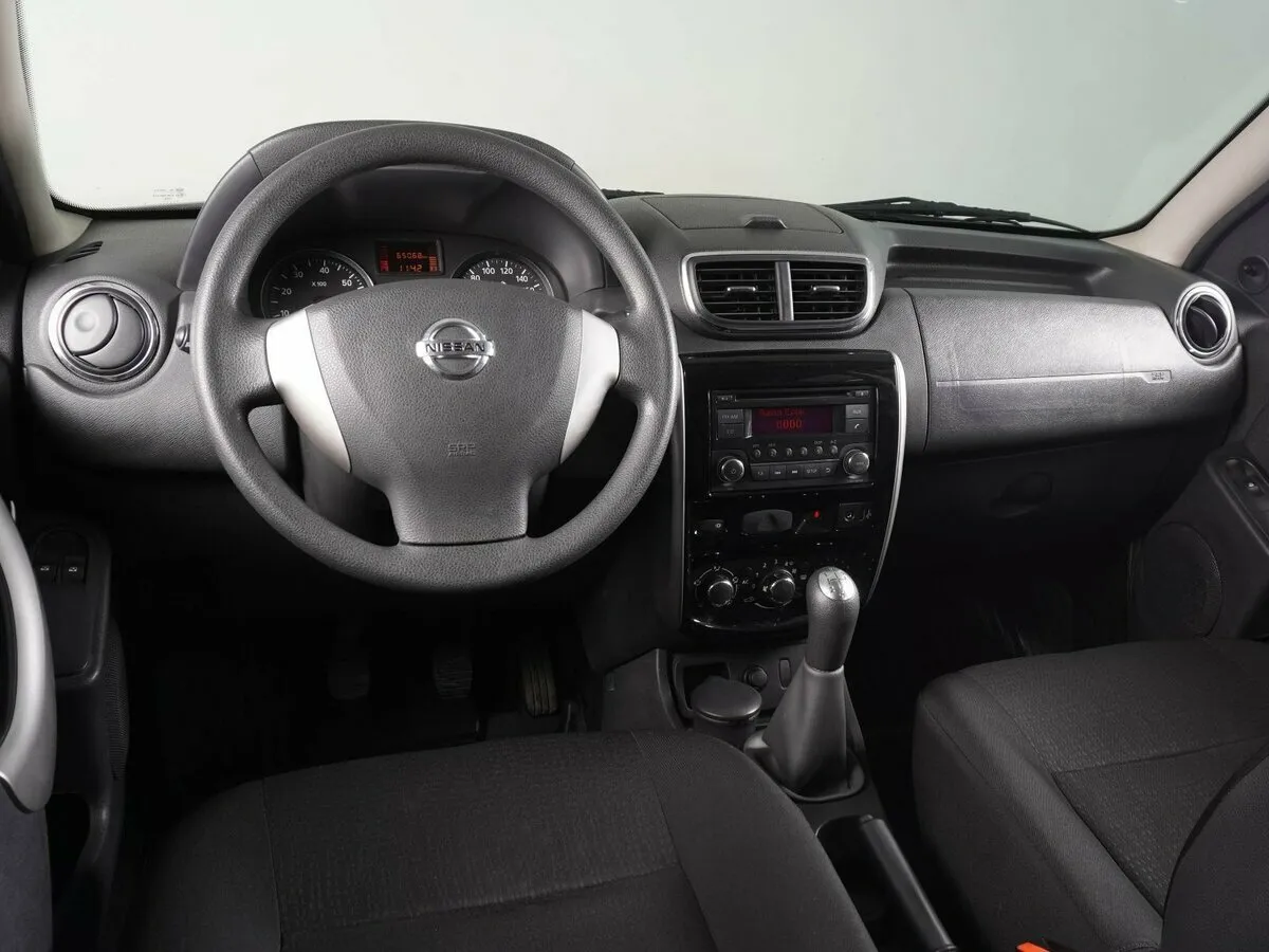 Nissan Terrano III (D10) — фото 5