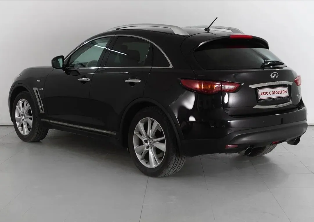 Infiniti QX70 I · Sport — фото 2